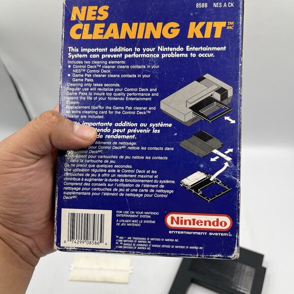 Nintendo Official NES Cleaning Kit Cleaning Cartridge w/ Box, Kit & Manual CIB - Picture 12 of 12